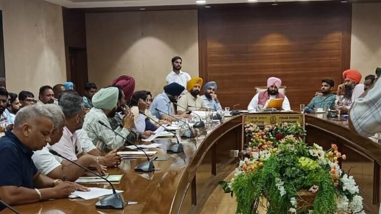 शिक्षा मंत्री से DTF ने विभागीय मुद्दों को लेकर की मुलाकात