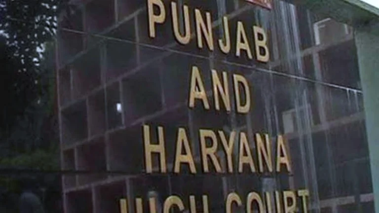 Haryana में ADJ भर्ती: जनरल कैटेगरी के लिए 50% अंक जरूरी, हाईकोर्ट ने खारिज की ग्रेस नंबर की याचिका।