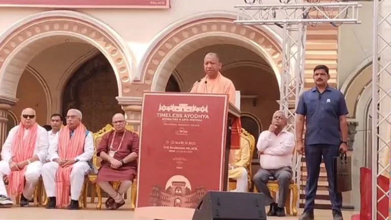 योगी आदित्यनाथ का अयोध्या दौरा: भारत और UP की बढ़ती प्रतिष्ठा पर दिए जरूरी बयान।