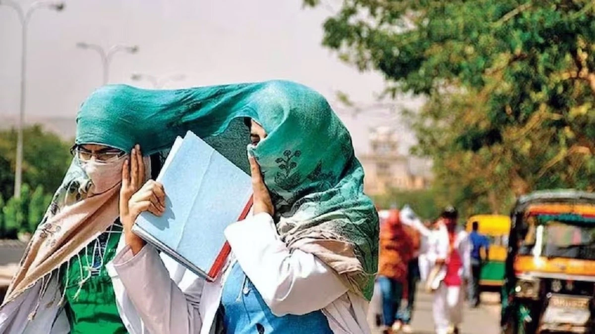 UP में गर्मी का बढ़ता असर, तपिश से लोग परेशान, इन जिलों में जारी हुआ हीटवेव अलर्ट।