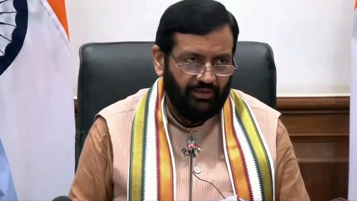 पाकिस्तानी नागरिकों को हरियाणा छोड़ने के आदेश: CM सैनी ने दिया 2 दिन का समय, मेडिकल वीजा वालों को 4 दिन की मोहलत।