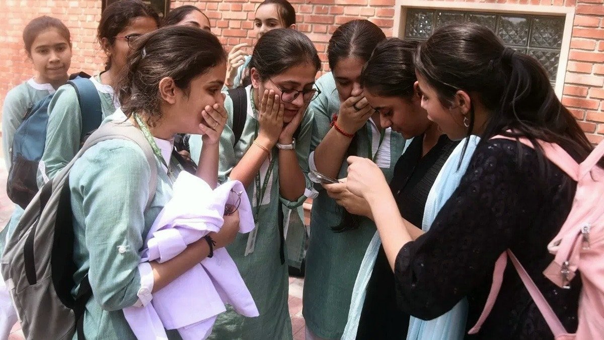 Haryana Board 10वीं, 12वीं का रिजल्ट मई में जारी होने की संभावना, 15 मई को हो सकता है परिणाम घोषित।