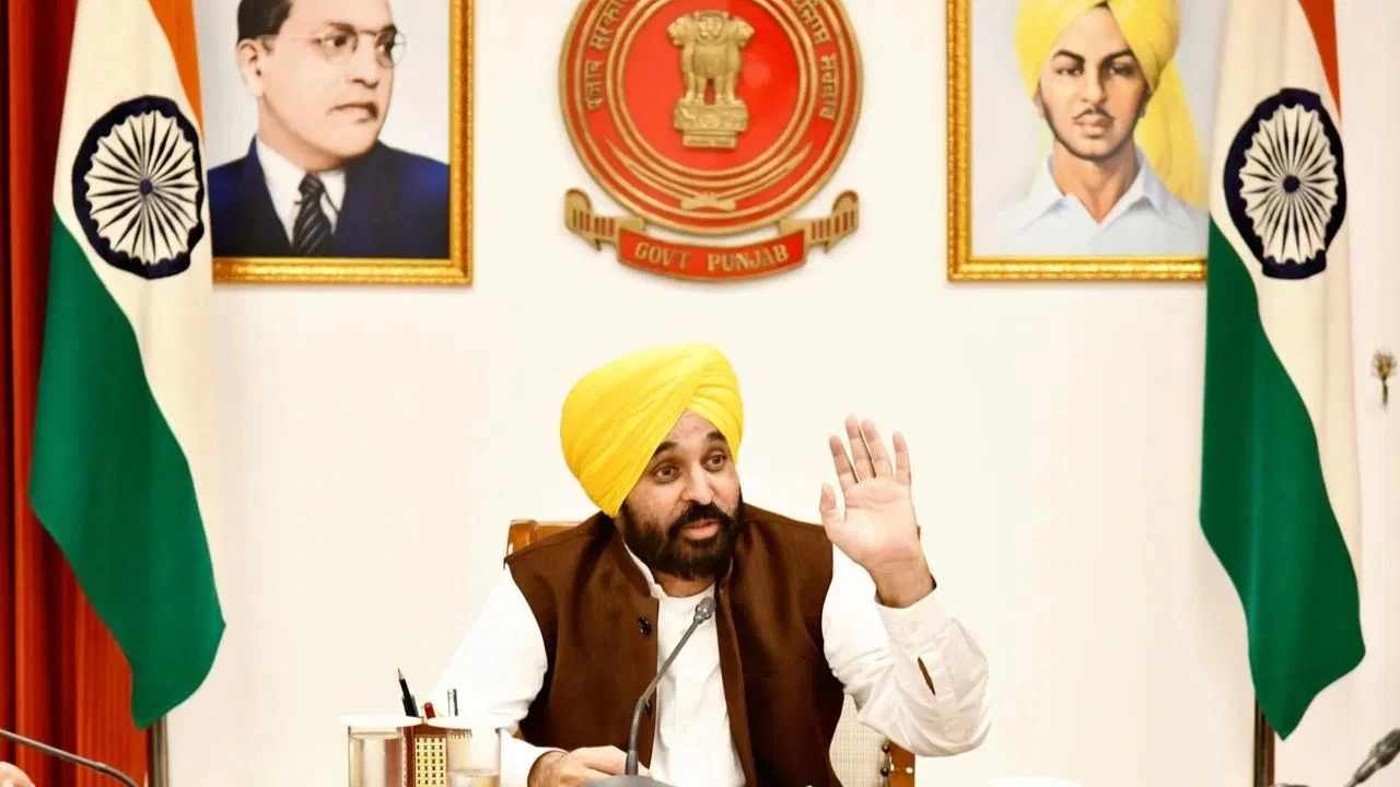 Punjab में एक महीने के भीतर तीसरी कैबिनेट बैठक: आज रंगला पंजाब योजना को मिल सकती है हरी झंडी, 117 विधानसभा क्षेत्रों में खर्च किए जाएंगे 585 करोड़ रुपये।