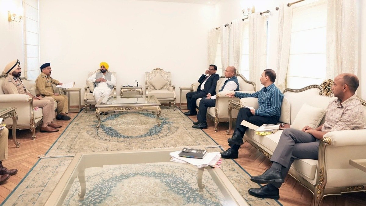 Punjab सरकार का बड़ा फैसला: सीमाओं की रक्षा के लिए 5,500 होम गार्ड और 400 अतिरिक्त जवानों की भर्ती।