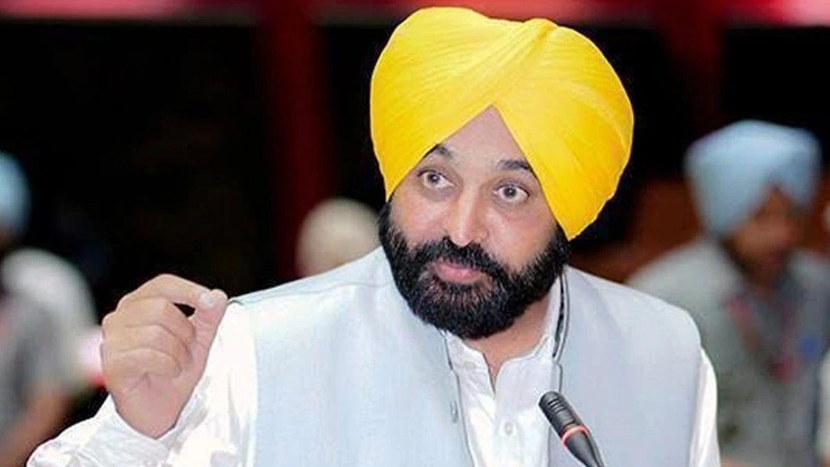 Punjab में 15 हजार तालाबों की सफाई का मिशन शुरू, 4573 करोड़ के पैकेज से गांवों की जल व्यवस्था और सीवरेज सुधार पर फोकस।