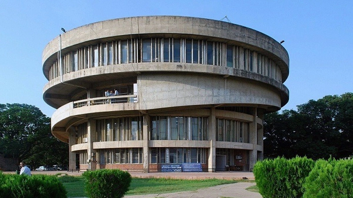 पंजाब विश्वविद्यालय ने PU-CET (UG) प्रवेश परीक्षा 2025 स्थगित की, नई तिथि जल्द घोषित की जाएगी।