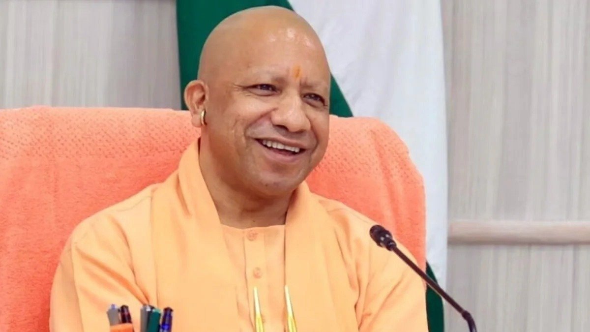 ‘हनुमानगढ़ी केवल एक मंदिर नहीं, सनातन धर्म की..’, हनुमानगढ़ी की प्रशंसा में बोले CM योगी।