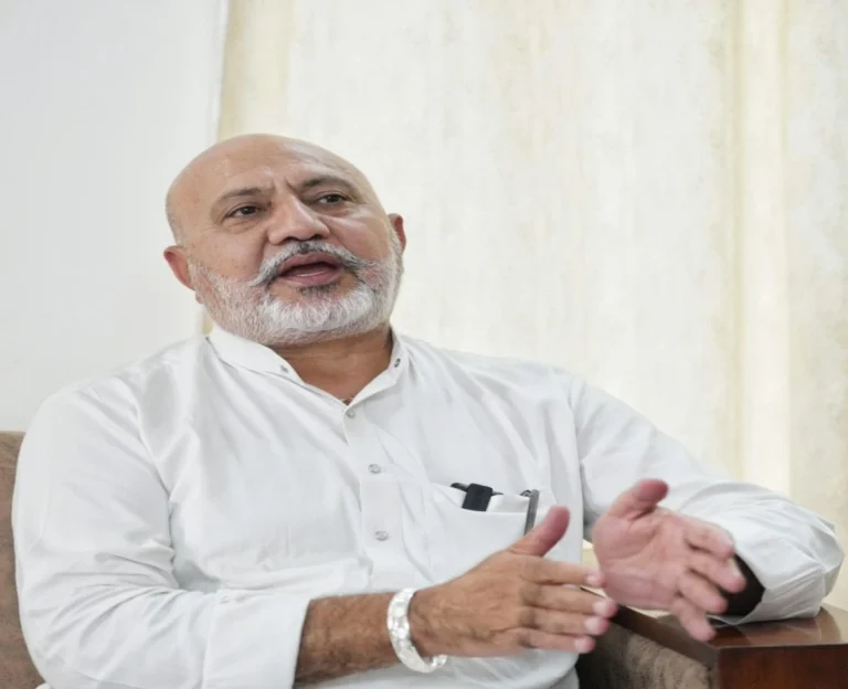 Baltej Pannu का Sukhbir Badal पर तीखा हमला: पूछा – क्या Punjab को फिर से ‘Stick Rule’ चाहिए?