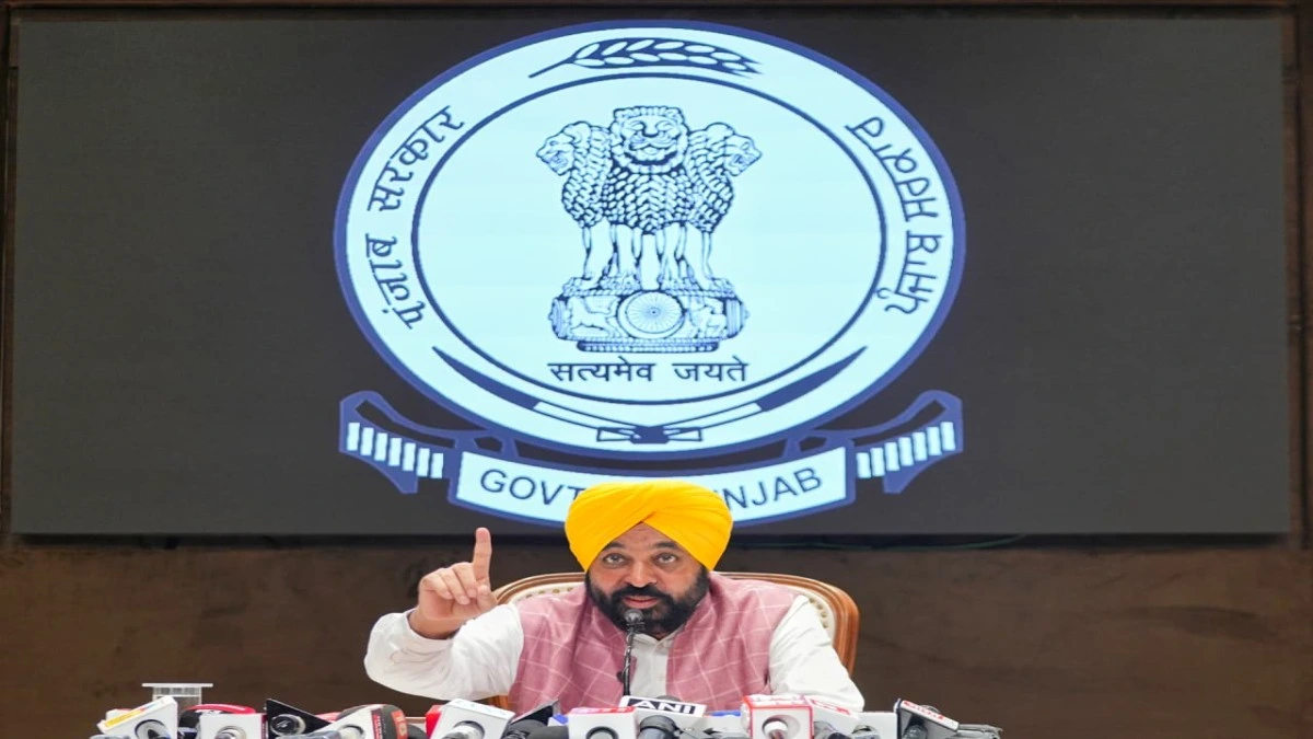 “55 Lakh पंजाबियों का Ration बंद करने की Conspiracy– AAP ने खोला मोर्चा”