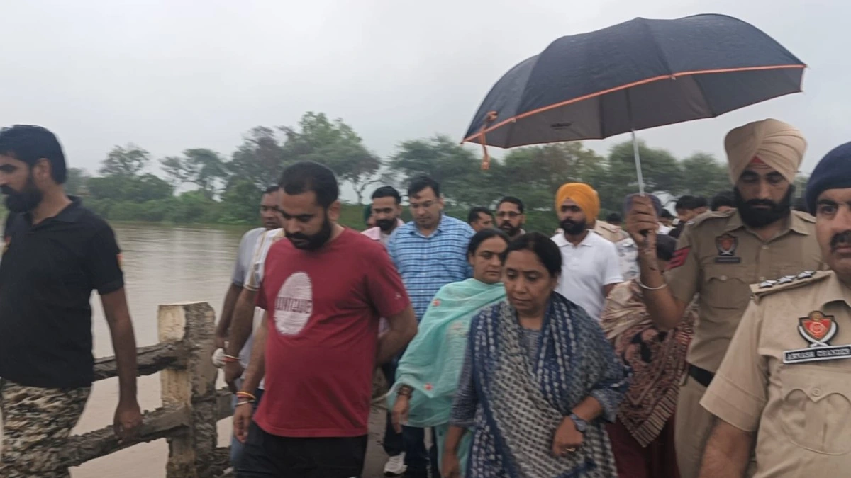 Minister and MLA Reach Flood-Hit Villages with Relief Material, Appeal to People to Move to Safer Places