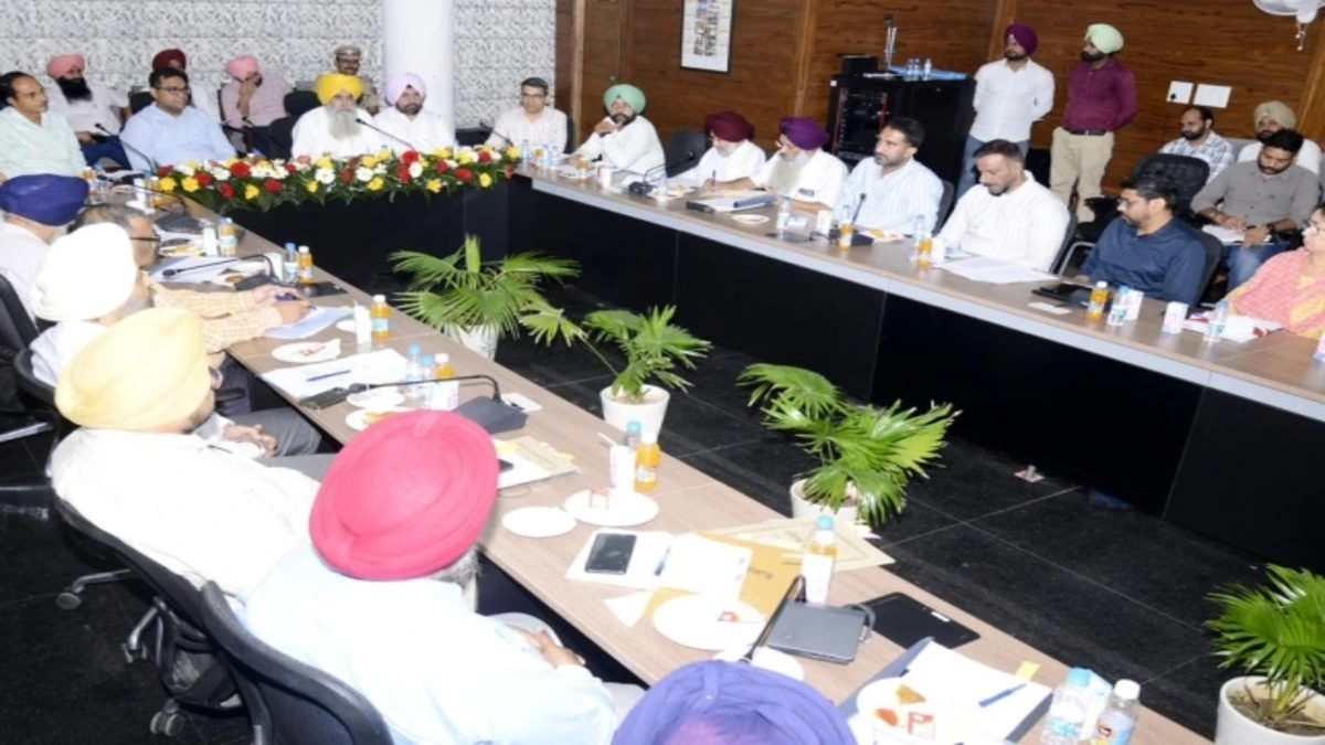 Punjab Government ने धान की निर्विघ्न खरीद के लिए किए पुख़्ता इंतज़ाम, Flood-Affected जिलों पर भी नज़र