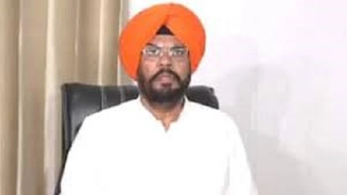 Punjab Government ने Black Marketing पर कड़ी कार्रवाई शुरू की, Minister Dhaliwal खुद पहुंचे Flood-Hit Villages में, कई Shopkeepers पर FIRs दर्ज