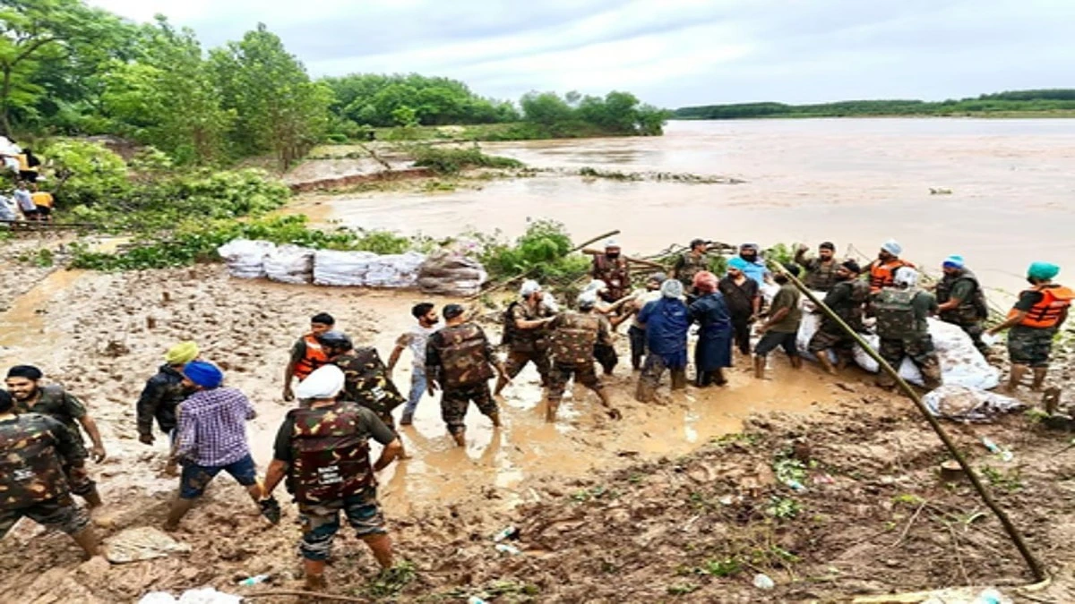 ‘Operation Rahat’ – Flood-Hit Punjab के लिए नई उम्मीद