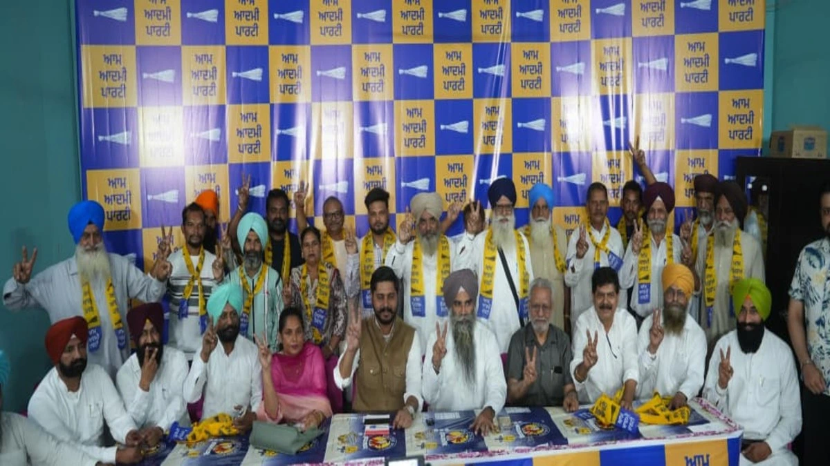 Tarn Taran Bypoll से पहले AAP को मिला बड़ा समर्थन — Ex-Servicemen, Congress और Akali नेताओं ने थामा झाड़ू