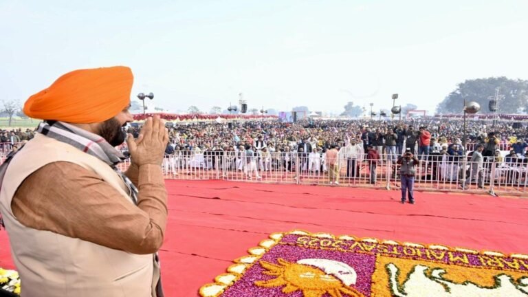 हिसार के राखीगढ़ी में 3-डी तकनीक से जीवंत होगा इतिहास:CM सैनी बोले- ये हमारी सभ्यता- संस्कृति और गौरवशाली अतीत का जीवंत उत्सव