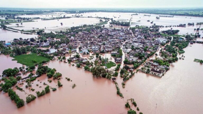 क्या Central Government Punjab के साथ कर रही है Discrimination? Bihar-Gujarat को तुरंत Funds लेकिन Punjab को सिर्फ़1600 Crore के वादे पर अब तक चुप्पी