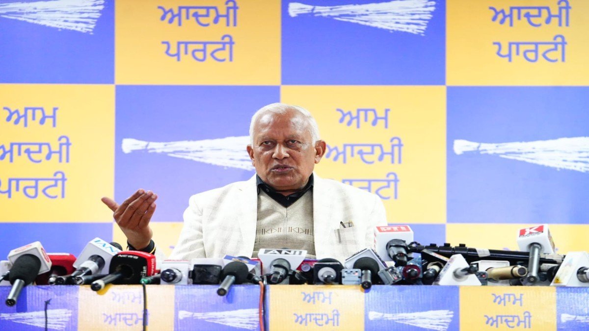 APP ने गैर-कानूनी नए सेस को लेकर कांग्रेस की आलोचना की, पंजाब पर बोझ डालने और उसे लूटने की किसी भी कोशिश के खिलाफ लड़ने का लिया प्रण