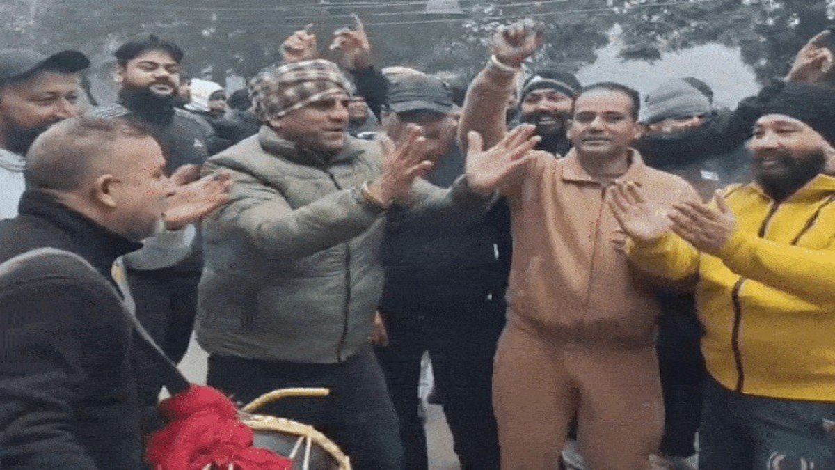 Lohri पर कोहरे ने किरकिरा किया मजा:सुबह नहीं उड़ पाए पतंग, अब साफ होने लगा मौसम