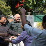 दिल्ली शराब घोटाला: अरविंद केजरीवाल और मनीष सिसोदिया समेत सभी 23 लोग आरोपमुक्त, कैमरे के सामने भावुक हुए पूर्व CM