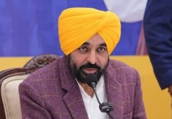 पंजाब में नौकरियों की बौछार: मोहाली में निवेश का महाकुंभ, CM मान ने रचा इतिहास