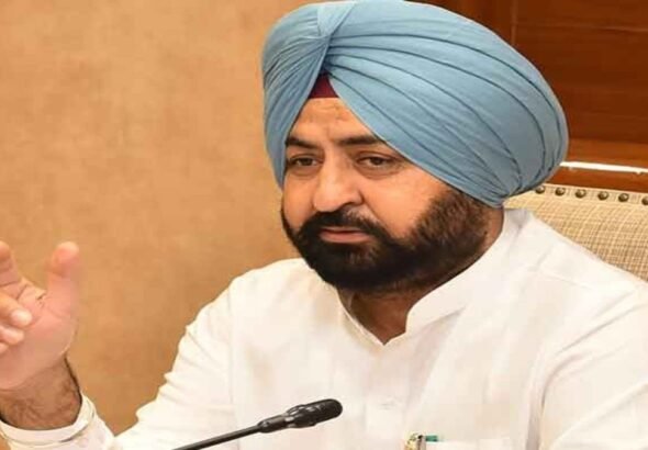 केजरीवाल और सिसोदिया को मिली क्लीन चिट, ईमानदार राजनीति की जीत: Hardeep Singh