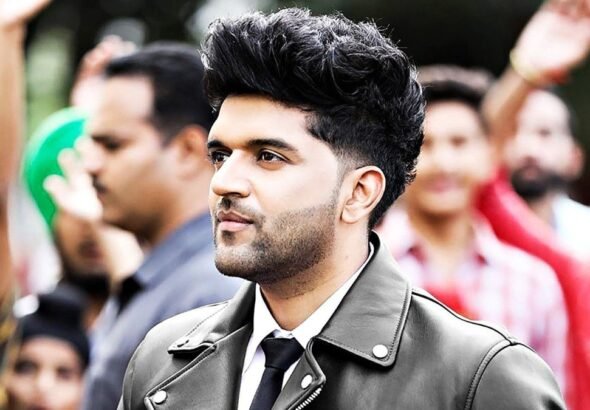 पंजाबी गायक Guru Randhawa को हाईकोर्ट से बड़ी राहत, ‘Sirra’ गाने से जुड़े मामले में कार्रवाई पर रोक