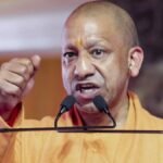 CM योगी की मां पर विवादित टिप्पणी करने वाले मौलाना के खिलाफ कार्रवाई, पुलिस ने दर्ज की FIR