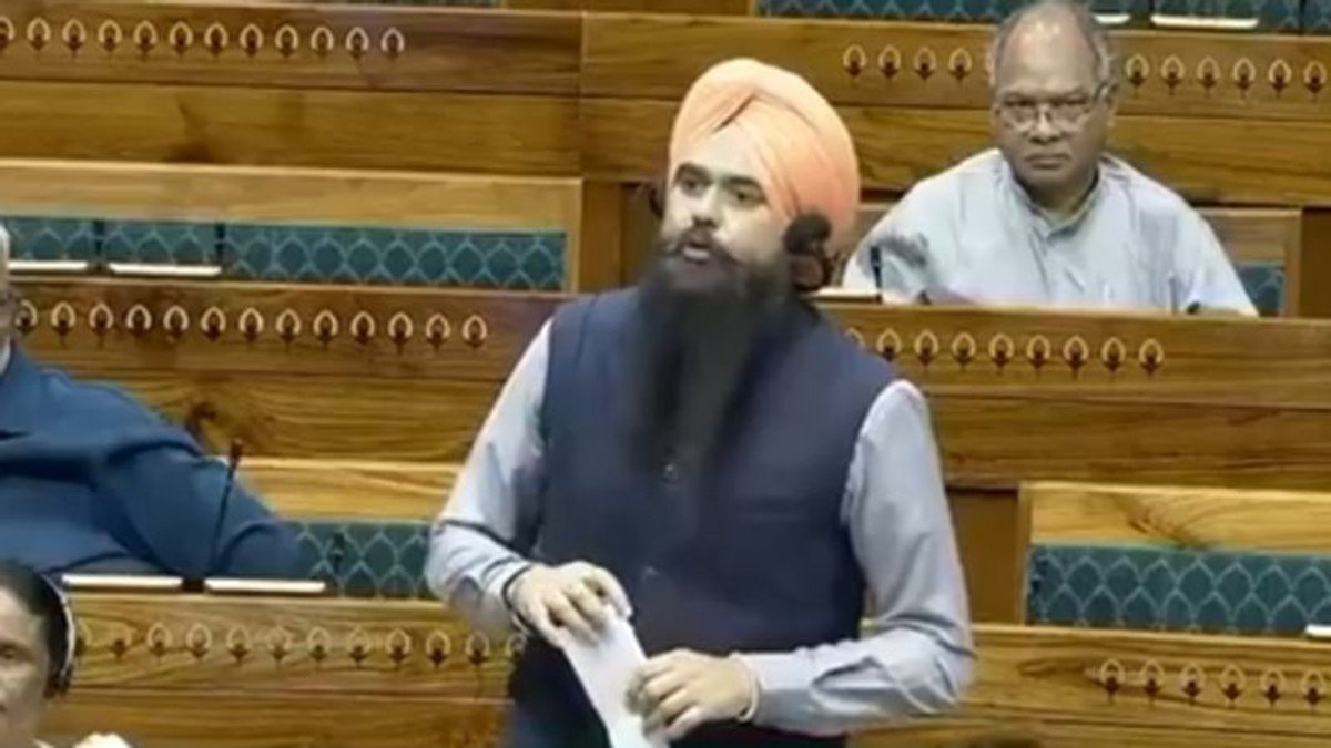 AAP सांसद मलविंदर कंग ने लोकसभा में पंजाब के फसल विविधीकरण का उठाया मुद्दा, विशेष पैकेज की मांग की